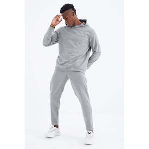 ชุดวอร์มผู้ชาย Kelvin Basic สีเทาเมลันจ์ 340gsm ชุดลำลองระบายอากาศได้ดี เสื้อฮู้ดและกางเกงขายาว - Product Image 4