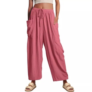 Pantalon cargo décontracté pour <span class=keywords><strong>femme</strong></span> 2026, coupe large, taille élastique avec cordon de serrage, pantalon court ample, polyvalent pour le loungewear et le streetwear - Product Image 3