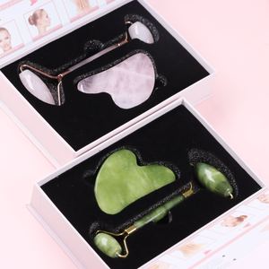 بكرة من اليشم كوارتز وردي طقم من حجر الجمشت الأخضر والوردي والأبيض على شكل قلب من اليشم Gua Sha وgua Guasha Kit - Product Image 3