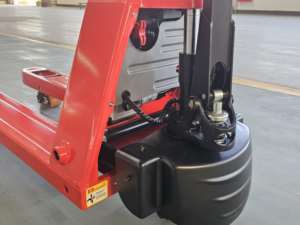 電動ウォーキー式スタッカー 2000kg積載能力 3メートル揚程 パレット積み重ね用 - Product Image 4