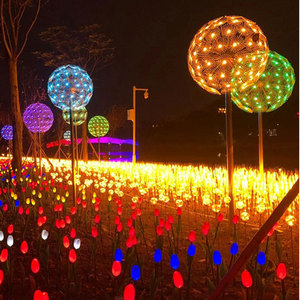 เสาไฟสวนรูปดอกแดนดิไลออนโลหะ ไฟ LED 2700K แสงวอร์มไวท์ IP66 AC 220V แบบติดตั้งถาวร พร้อมเซ็นเซอร์ตรวจจับความเคลื่อนไหวกลางแจ้ง ใช้พลังงานแสงอาทิตย์ ปรับความสว่างได้ - Product Image 2