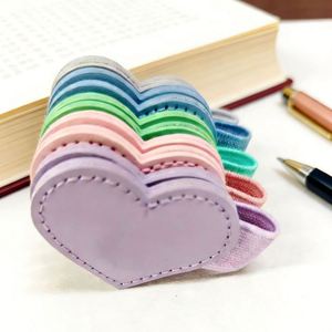 Personalized Pu Heart Bookmark <b>Pink</b> Heart-Shaped Magnetic Book Marks Leather Bookmarks With Pen Holder - Product Image 2
