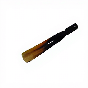 Cuerno de Buey Auténtico Tallado a Mano, Calzador Portátil Moderno de Calidad Exquisita, Técnica de Tallado Natural, Arte Coleccionable para Tacones - Product Image 2