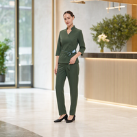 Uniforme élégant pour le personnel d'accueil d'hôtel, haut à manches 3/4 pour femmes, ensemble pantalon et haut à col mandarin, logo personnalisé, uniforme d'hôtellerie