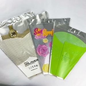 Manchons d'emballage BOPP anti-buée écologiques pour pots de fleurs et plantes, imprimés avec logos personnalisés en usine, pour les lys - Product Image 6