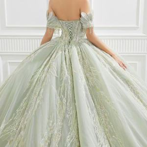<span class=keywords><strong>Vestido</strong></span> <span class=keywords><strong>de</strong></span> Noche Moderno con Escote en V y Espalda Descubierta, Cola Catedral, Adornos <span class=keywords><strong>de</strong></span> Cristal, Flores y Perlas, <span class=keywords><strong>Vestido</strong></span> <span class=keywords><strong>de</strong></span> Quinceañera/Boda - Product Image 3
