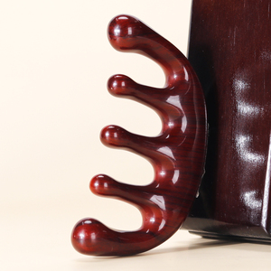 Harz Dicker Zahn massage kamm Meridian Massage gerät Holzmaserung Haar bürste mit Logo Mini Kopfhaut massage Luxus Haarkamm Werkzeuge - Product Image 4