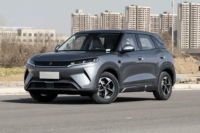 Grosir Pabrik Mobil Baru murah 2024 BYD Yuan kendaraan energi baru 5 pintu 5 dudukan SUV kinerja tinggi mobil listrik murni