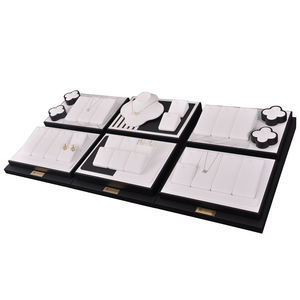 Exhibidores de Joyería de Alta Gama, Exhibidores de Joyería Corporal, Exhibidores de Joyería Personalizados de Lujo en Cuero de Microfibra - Product Image 1