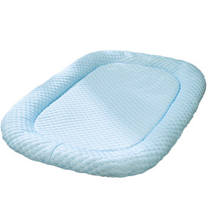 Stuoia di raffreddamento per animali domestici con cuscino estivo per gatti - Product Image 1