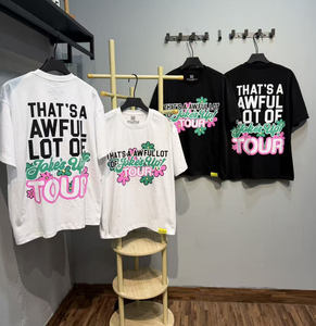 En stock: Camisetas Oversize para Hombre con Estampado Escaneable, Estilo Americano Minimalista, Moderno, Holgado e Informal, con la frase 'THAT'S A AWFUL LOT OF COUPH SYRUP' - Product Image 1