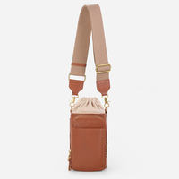 Sac à bandoulière en cuir pour bouteille de sport étanche personnalisé Porte-bouteille d'eau Sac à bandoulière avec pochette pour sac à main