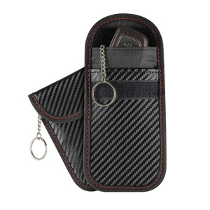 RFID-blocco del portafoglio segnale disgregatore <span class=keywords><strong>Jammer</strong></span> in fibra di carbonio materiale in pelle con gancio per chiavi che impedisce la perdita di informazioni - Product Image 2