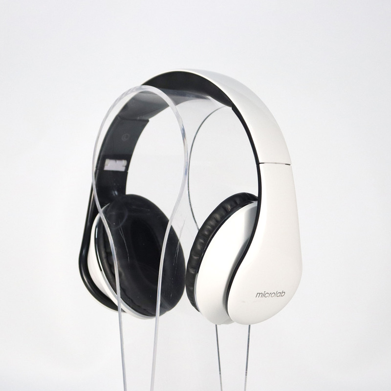 Microlab Over ear Blue Tooth Wireless