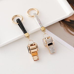 Phổ biến còi hợp kim móc chìa khóa thời trang phim hoạt hình kim loại vòng chìa khóa sáng tạo 3D hình dạng túi trang trí món quà độc đáo giữ đồng xu - Product Image 4