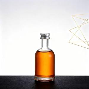Clear Mini Small 50ml Licor Alcohol Glass Botella de vino con tapón de rosca para marca Serigrafía Brandy <span class=keywords><strong>Gin</strong></span> and <span class=keywords><strong>Gin</strong></span> - Product Image 1