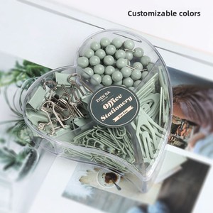 คลิปหนีบกระดาษสี<span class=keywords><strong>ม</strong></span>าการอง หางยาว พร้อ<span class=keywords><strong>ม</strong></span>เข็มกลัดรูปหัวใจ ชุดกล่องพลาสติกอุปกรณ์เครื่องเขียน สำหรับใช้ในสำนักงาน - Product Image 3