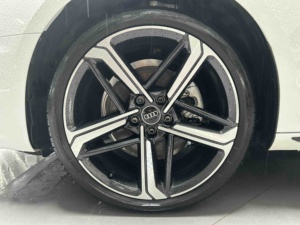 Voitures d'occasion en gros Audi A4L 40 TFSI <span class=keywords><strong>S</strong></span> Line Luxe Berline 2024 - Product Image 3