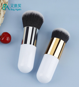 Vente en gros à bas prix manche en plastique court pinceau pour fond de teint kabuki liquide végétalien dense pinceau pour fond de teint potelé - Product Image 5