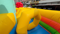 Parc de jeux gonflable personnalisé en gros avec jeu de basket, château gonflable géant avec toboggan à vendre