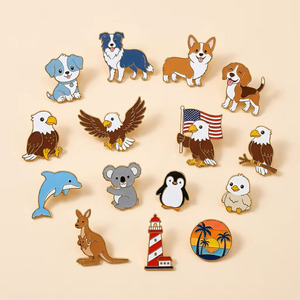 Pins para sombrero, broches suaves, pins de metal de recuerdo, pin de esmalte duro personalizado con diseño de anime lindo - Product Image 3