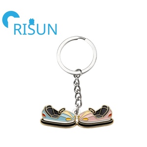 Portachiavi in Metallo Smaltato Personalizzato all'Ingrosso, Divertente Gioco Hot Wheels Bump Toy, Llavero <span class=keywords><strong>per</strong></span> Bambini, Portachiavi Auto Bumper Kart - Product Image 6