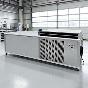 Machine à glaçons industrielle commerciale compacte à refroidissement direct, grande capacité, 3 températures, automatique et transparente - Product Image 1