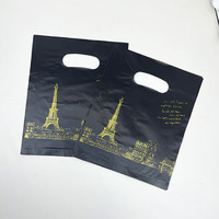 Vente en gros de sacs en plastique HDPE jetables, sacs à main personnalisés, poignée en patch, impression en gravure, différentes tailles, sacs de shopping, sacs plats
