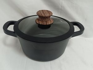 Juego de utensilios de cocina antiadherentes de aluminio fundido a presión con tapa de silicona y mango con textura de madera, fabricado en China, gran venta, suministro directo de fábrica - Product Image 1