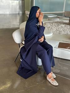 Loriya di alta qualità di lusso Abaya vestito elegante per le donne turco islamico modesto usura con <span class=keywords><strong>pantaloni</strong></span> in poliestere per l'autunno - Product Image 2