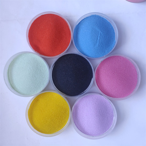 Des sables colorés de différentes tailles sont utilisés à des fins décoratives sur les sols et surfaces routières colorées des jardins <span class=keywords><strong>zen</strong></span>. - Product Image 1
