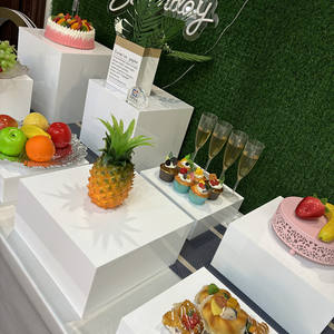 <span class=keywords><strong>Support</strong></span> à nourriture carré en acrylique Gaojian, <span class=keywords><strong>support</strong></span> à dessert, 8 boîtes à cubes imbriquées, rehausseurs, carton pour la présentation de la restauration lors de mariages et de fêtes - Product Image 4