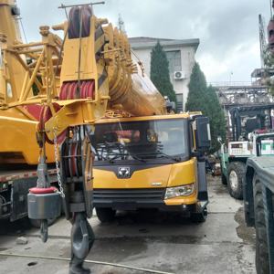 Grúa Móvil Usada de 70T, Maquinaria de Construcción en Estado Original, Camiones Grúa Usados en Venta - Product Image 1