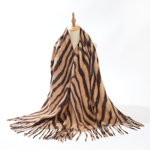 185Cm Mô Hình Ngựa Vằn Cashmere Khăn Kinh Điển Phụ Nữ Mùa Đông Len Chiếc Khăn Thời Trang Phụ Nữ Khăn Choàng Ngoài Trời Hồi Giáo Khăn Sofa Chăn - Product Image 1
