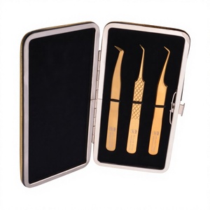 Caja dorada de Rexine para pinzas de extensión de pestañas, juego de pinzas de extensión de pestañas de alta calidad, Etiqueta Privada - Product Image 1