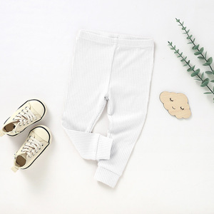 Leggings bébé en coton uni doux pour l'hiver, pantalons de pyjama pour bébé, fabrication d'usine, fournisseur printemps-automne - Product Image 2