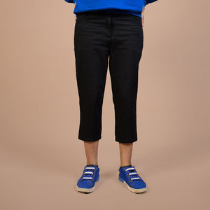 Fashion Women Capri Pants Soft Cotton Cropped Trousers with Side Pockets Custom Ladies Lightweight Breathable Capri Pants - Product Image 1