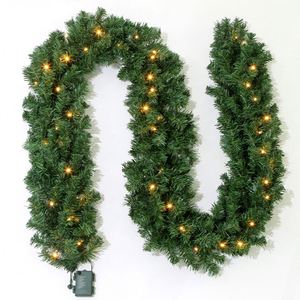 Guirlande de Noël en PVC vert de 2,7 m avec éclairage, idéale pour la décoration de hôtels et les fêtes - Vente en gros - Product Image 1