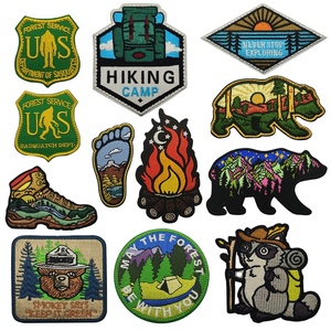 Outdoor Zonsondergang Berg Patch Custom Geborduurde Klittenband <span class=keywords><strong>Badge</strong></span> - Product Image 1