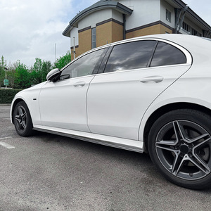 Mercedes-Benz E-Class W213 Side Skirts 2016-2023 Piano Black Carbon Fiber Texture ABS Body Kit Modification - Product Image 2