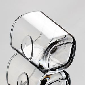 Thumb Grip Whisky Glass-Resistente al calor Cuadrado Diseño alto Barware para el hogar, fiesta y uso comercial (cristalería duradera) - Product Image 1