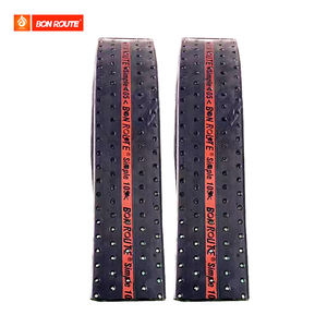 Sujetador de goma de Instalación rápida <span class=keywords><strong>Bon</strong></span> Route con tornillos autorroscantes - Product Image 1