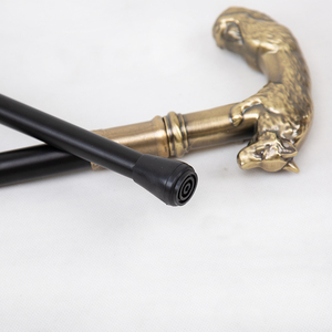 Canne de renard sauvage et mignon - Accessoire de cosplay gothique de luxe pour fêtes, galas et décorations sur le thème de la chasse - Product Image 5