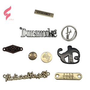 <span class=keywords><strong>Étiquette</strong></span>s de vêtements personnalisées Lihui: <span class=keywords><strong>étiquette</strong></span>s en métal, plaques de marque gravées, <span class=keywords><strong>étiquette</strong></span>s de nom de couture pour vêtements de créateurs-prix d'usine en gros - Product Image 6