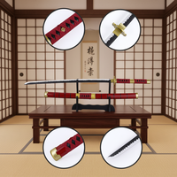 11 modèles d'épées en bambou très vendues, style japonais, Luffy Zoro, épées d'anime, armes, accessoires de cosplay, armes à feu et armes réelles