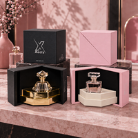 Boîte à parfum de luxe en carton gaufré avec logo en feuille d'argent, faite à la main, à double porte, en forme de coquille, présentoir hexagonal pour la Saint-Valentin