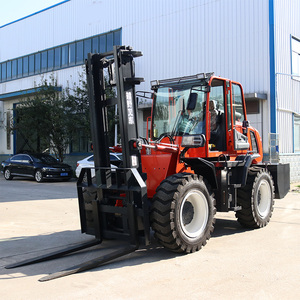 更便宜的粗糙全地形越野4x4叉车四轮驱动全地形叉车3吨待售 - Product Image 6
