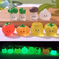 Glow Garlic Bell Pepper Groente 3D Levensechte Hars Kunst Sculptuur DIY Mini Landschap Bureau Decor Beeldje Ornament Voedsel Cadeau