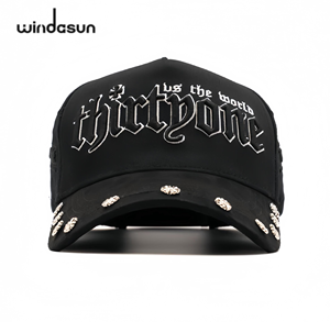 Cappello da Baseball Personalizzato all'Ingrosso a 5 Pannelli in Suede Stile Trucker Corridos Tumbados Baez Innedit Rico Beard Baez - Product Image 5