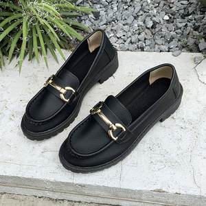 Zapatos andorranos de invierno Mary Jane Peep Toe con suela de PVC y parte superior de cuero sintético - Product Image 4